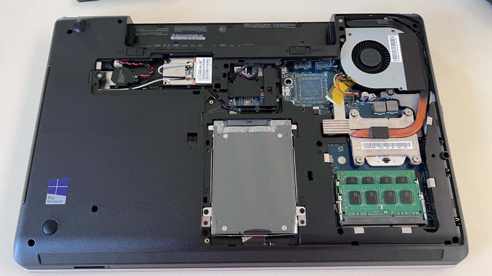 Lenovo Thinkpad Edge E545 15.6″ business laptop (needs battery)