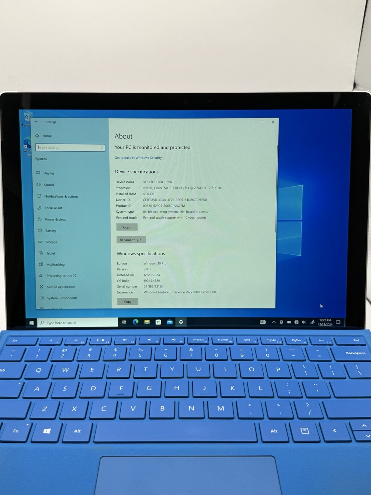 Microsoft Surface Pro 5 i5 4GB 128GB + Blue Type Cover