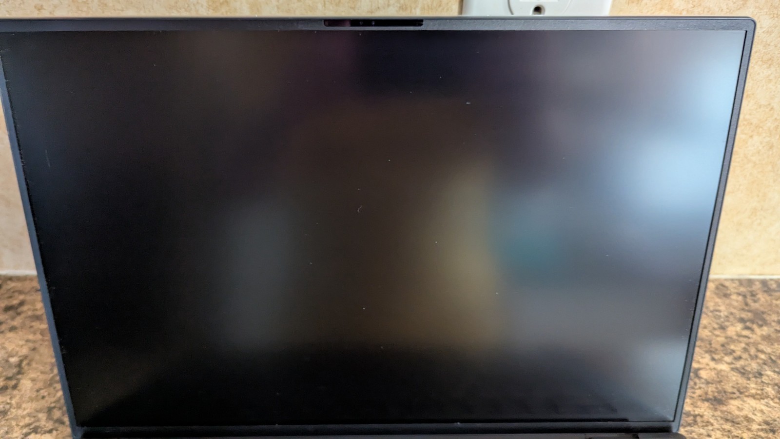 Dell XPS 15 9500 15.6″ Core i7-10750H 2.60Ghz 32GB RAM 512GB NVMe GTX 1650 Ti