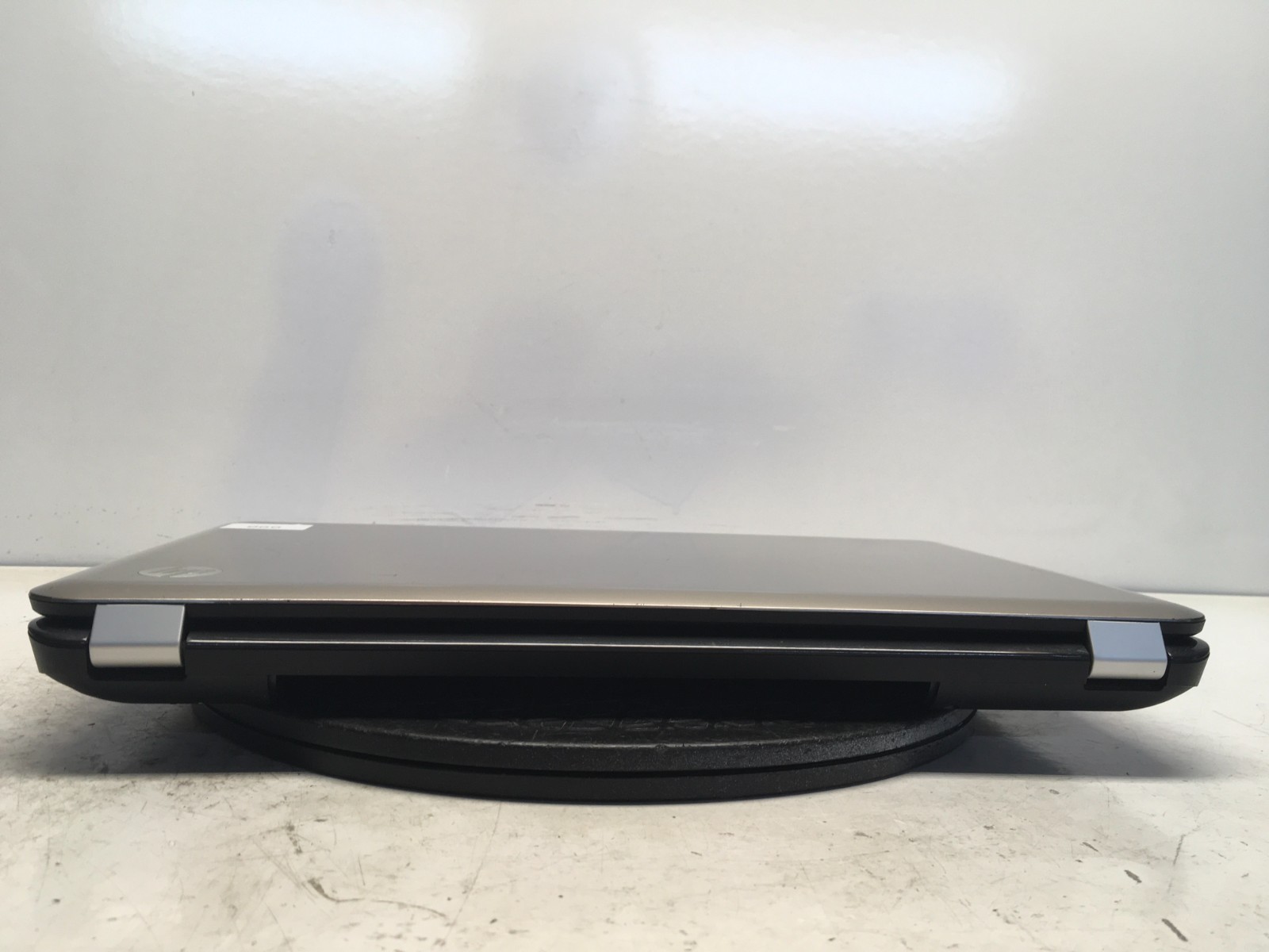 HP Pavilion G6-1B53CA Intel i5-2410M 2.3GHz 8 GB NO HDD/Battery