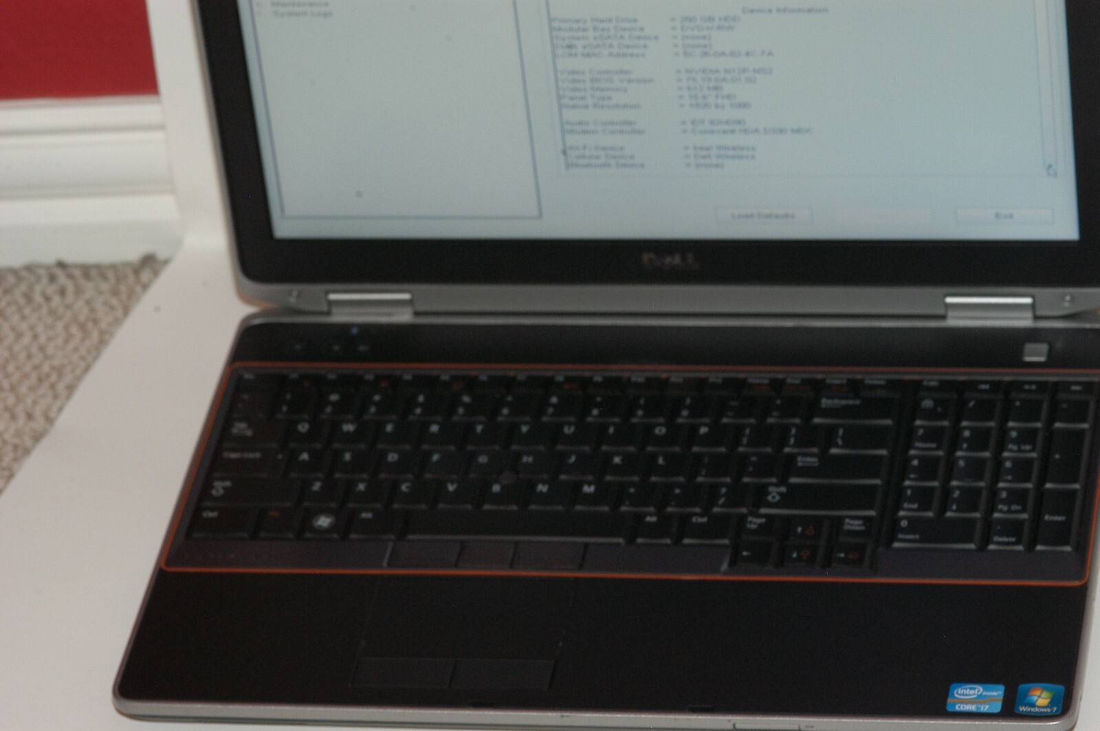 Dell Latitude E6520 Core i7-2760QM 2.40GHz 4GB 250GB HDD