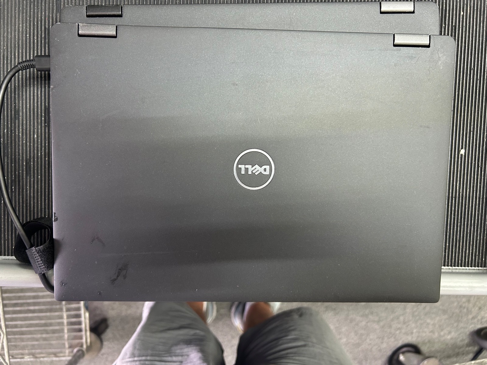 Dell Latitude 5289 2-in-1 12.3″ i7-7600U 2.8GHz, 16GB RAM, 256GB, No OS