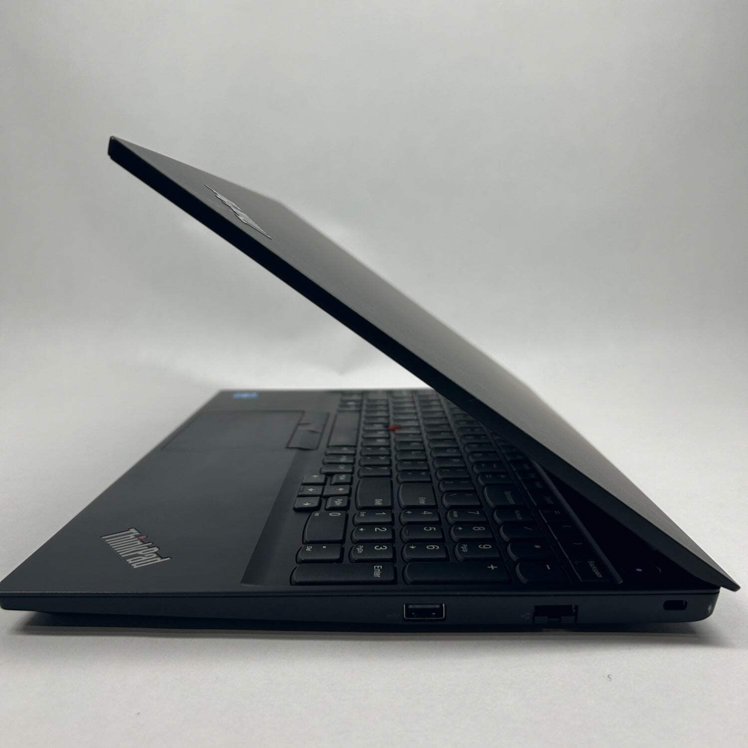 Lenovo ThinkPad E15 Gen 2 15.6″ i3-1115G4 3.0GHz 16GB RAM 1TB SSD