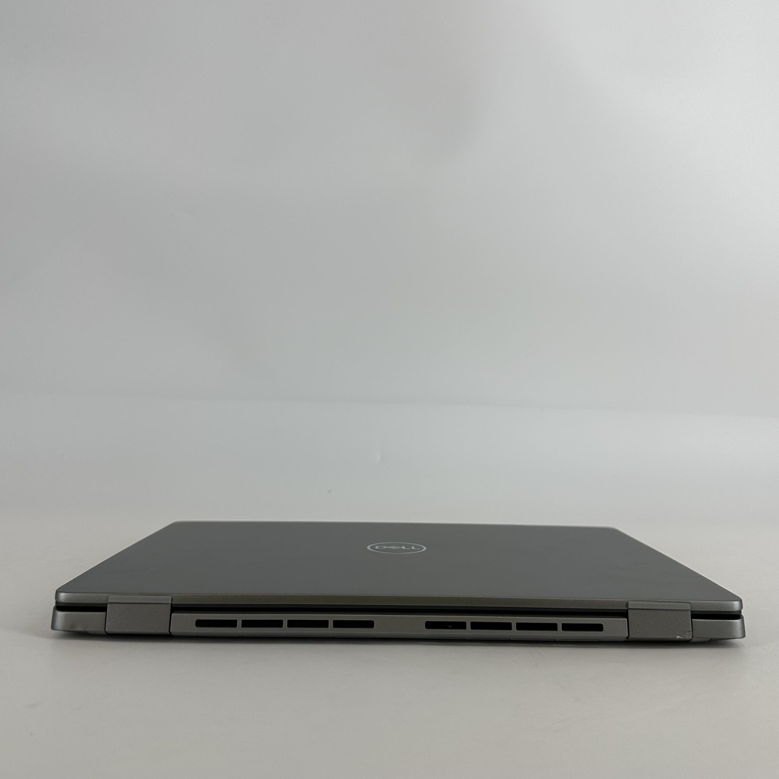 Dell Latitude 7450 14 Gray FHD+ 3.8 GHz Ultra 7 165H 32GB 512GB SSD – Bad Camera