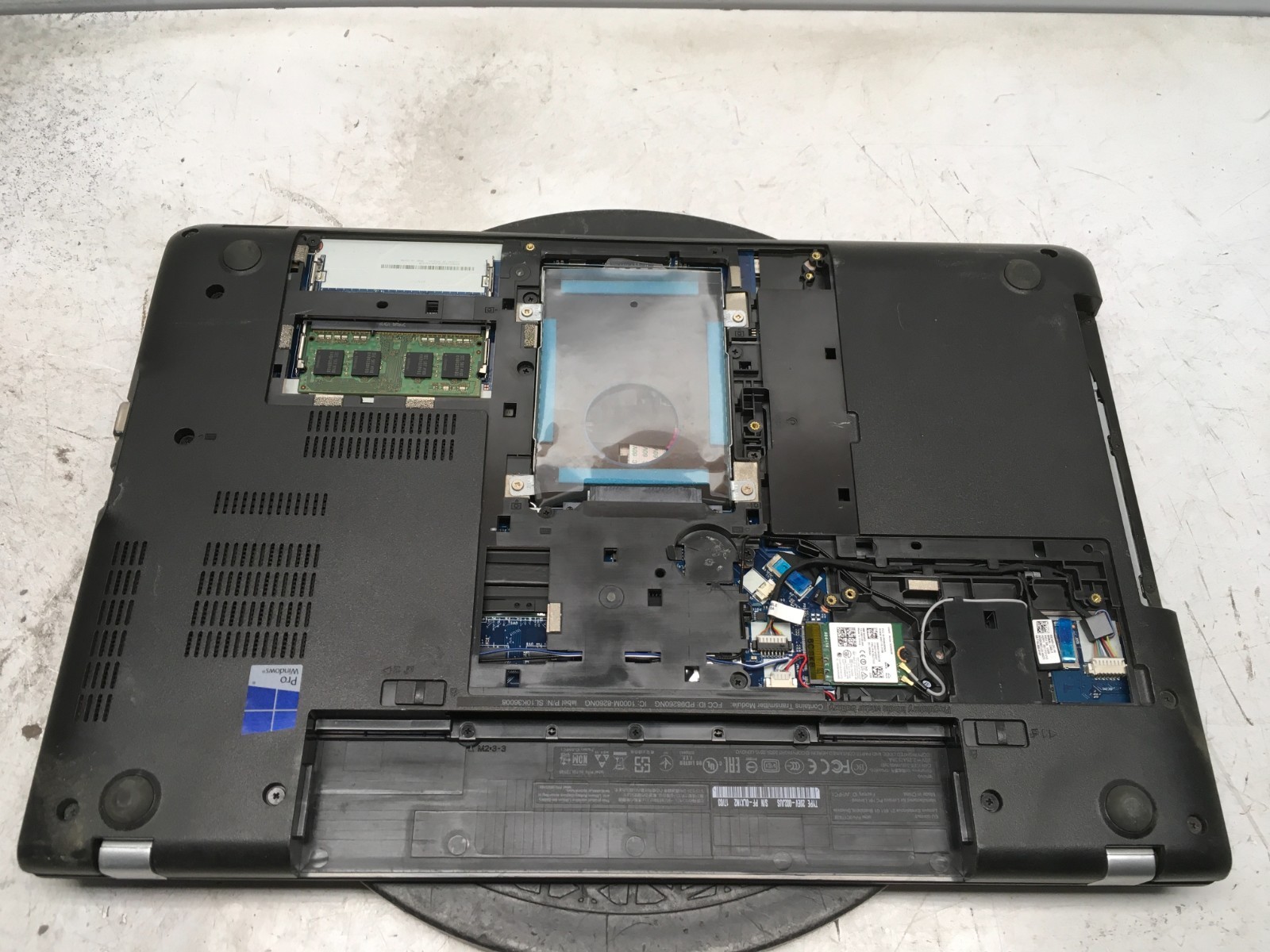 Lenovo ThinkPad E560 Intel i7-6500U 2.5GHz 4 GB NO HDD