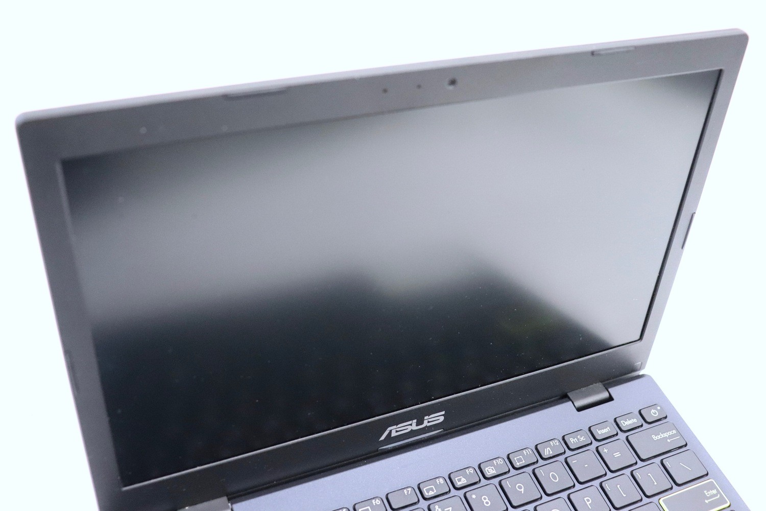ASUS L210M 11.6″ Laptop Celeron N4020 4GB 64GB W11 HDMI USB-C