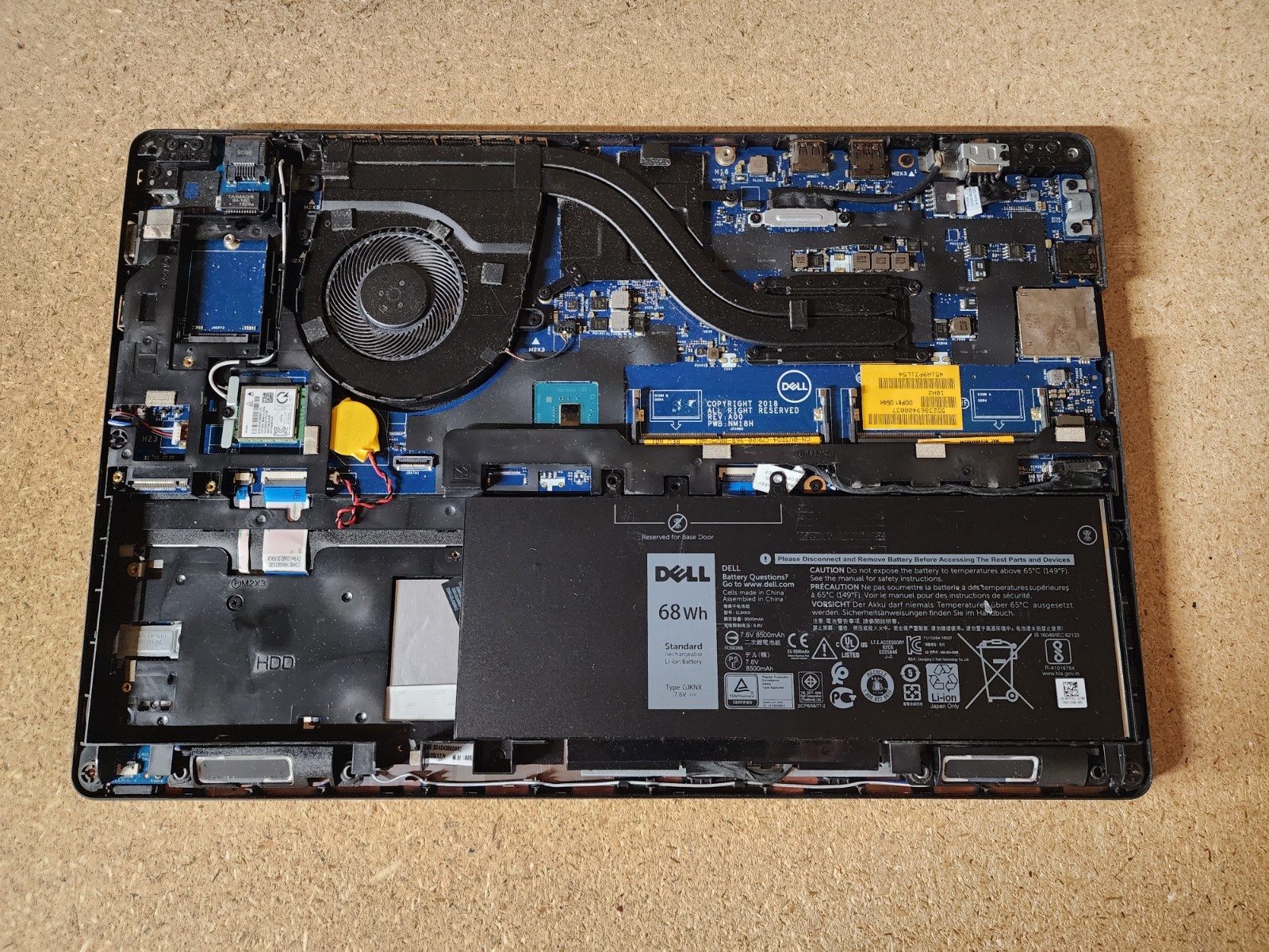 Dell Precision 3530 i5-8400H 2.5GHz No RAM/HDD/OS Quadro P600 GPU