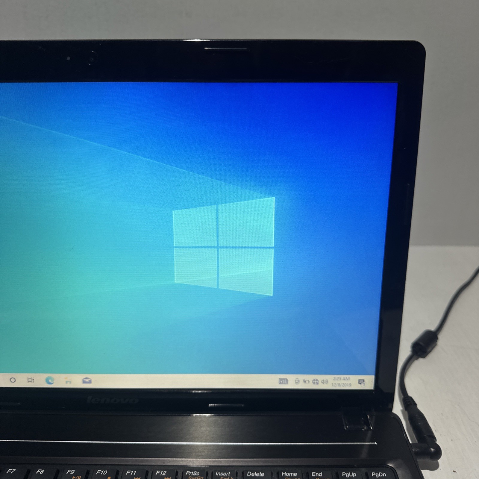 Lenovo G580 15″ Laptop Intel Celeron B830 4gb Ram 120gb SSD Windows 10 H No P/S