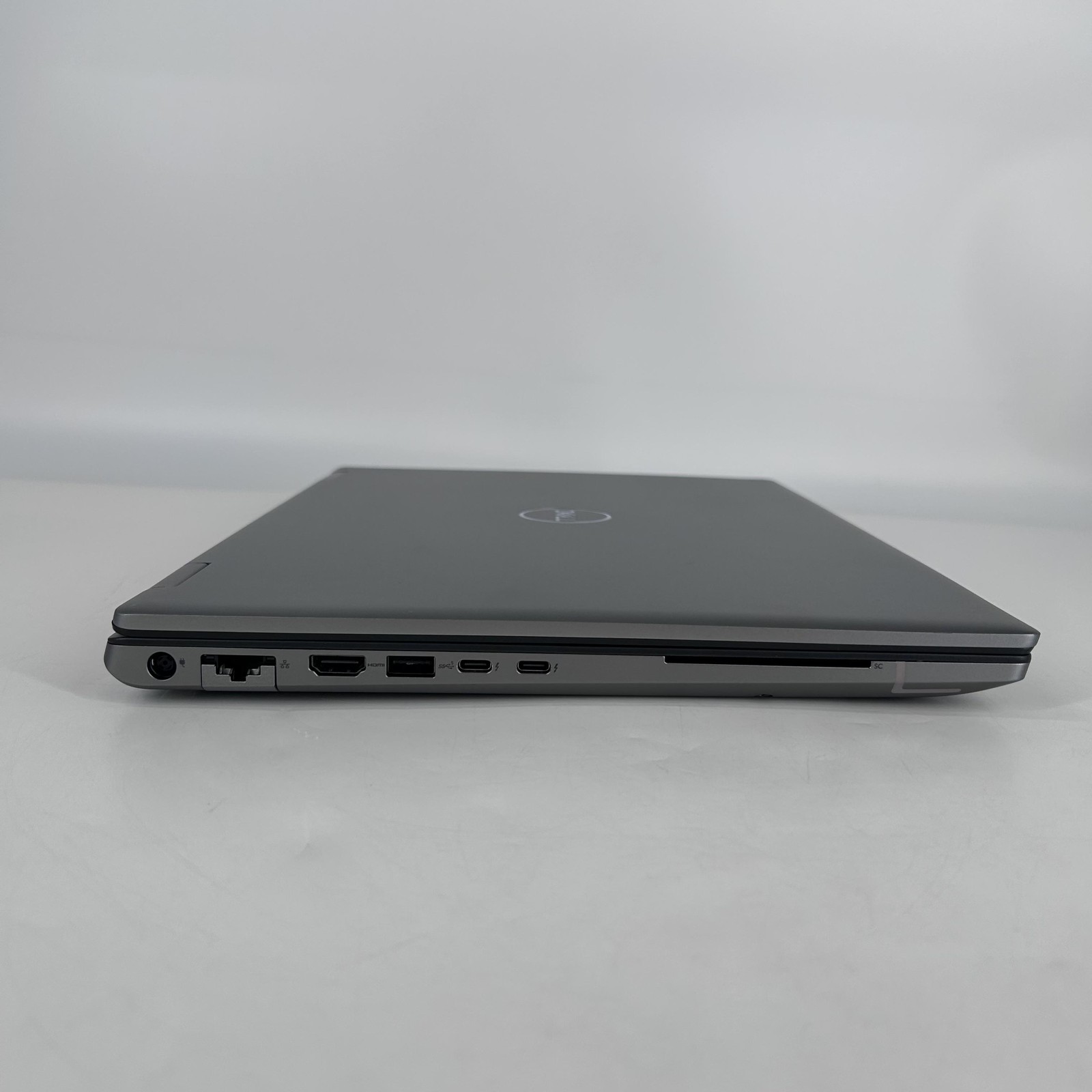 Dell Precision 7680 16 FHD+ 2.6GHz i5-13600HX 16GB 256GB SSD RTX A1000 Very Good