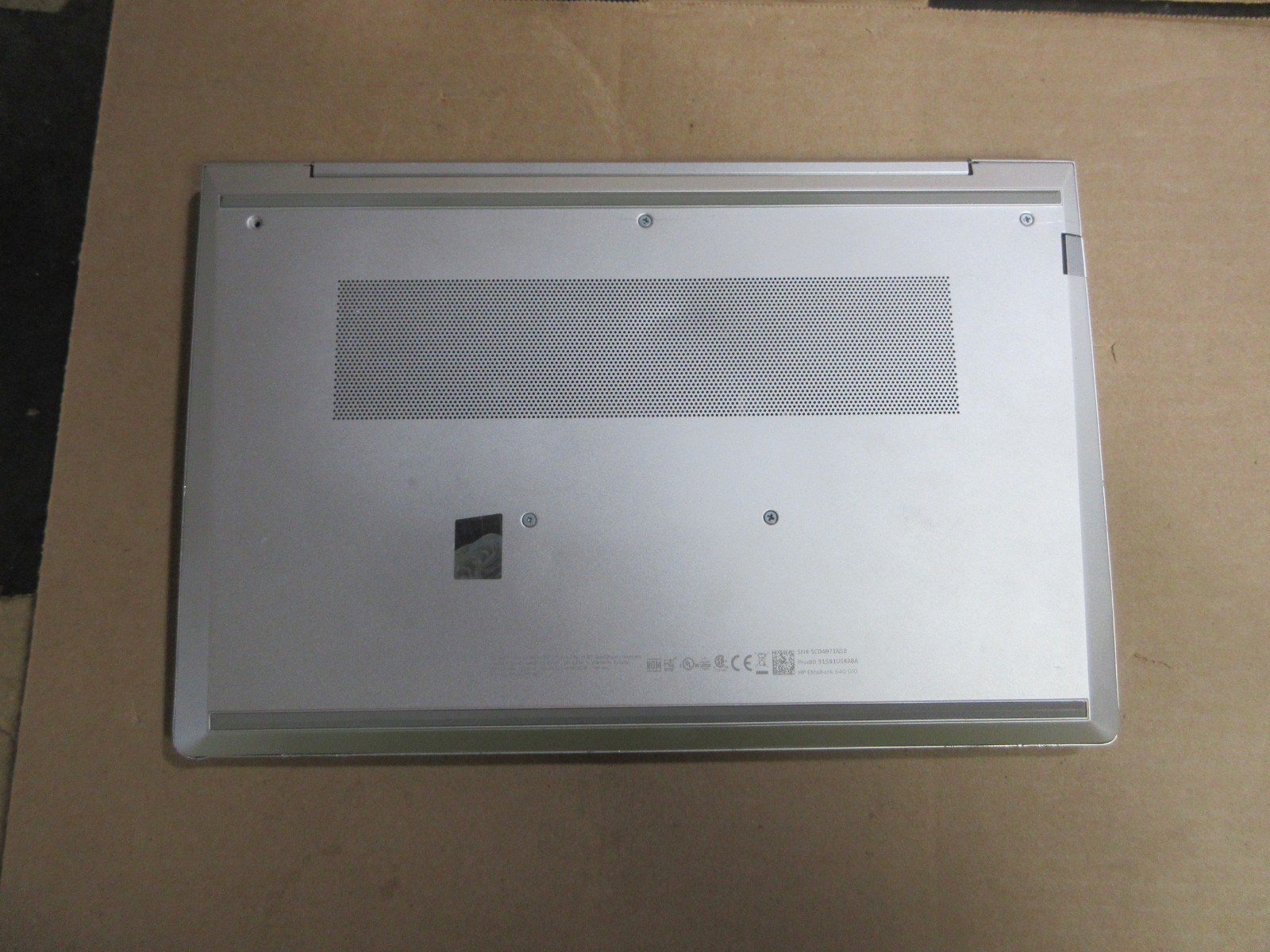 HP EliteBook 640 14 inch G10 Notebook PC i7-1365U/16GB RAM/512GB SSD NO OS