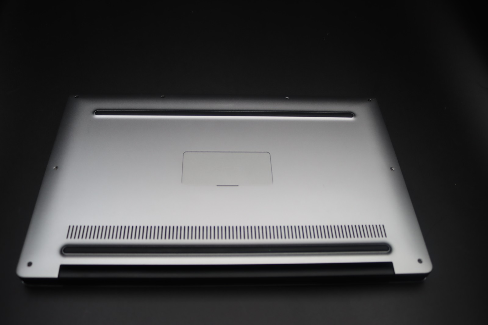 Dell XPS 13 9343, 13.3″ Intel Core i5-5200U, 4GB RAM, 128GB.