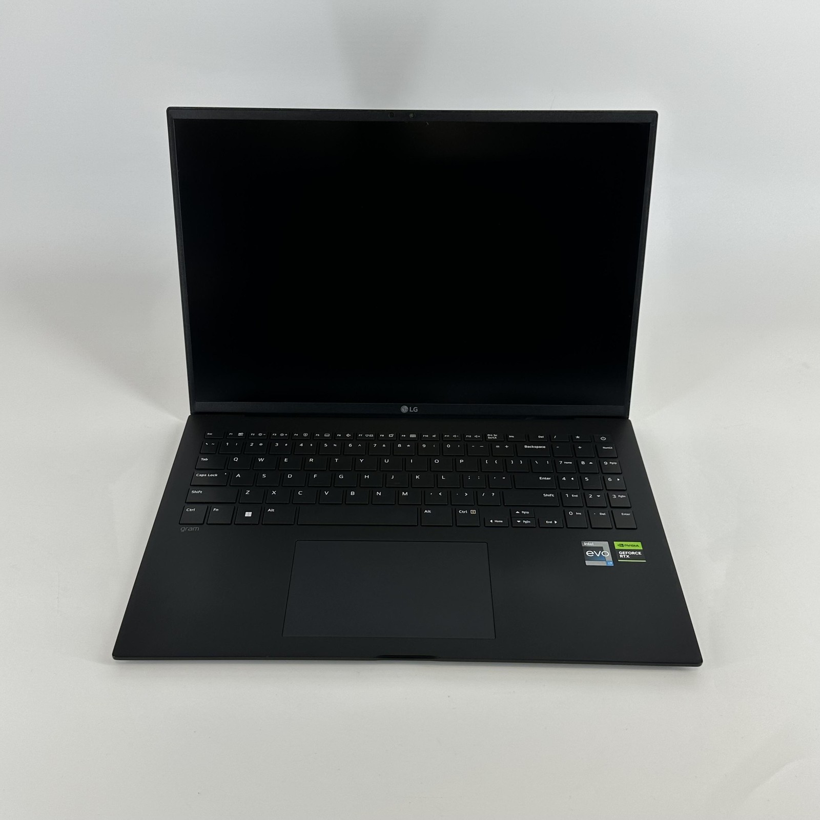 LG Gram 16 Black QHD+ 2.2 GHz i7-1360P 32GB 1TB/1TB NVIDIA RTX 3050 Good