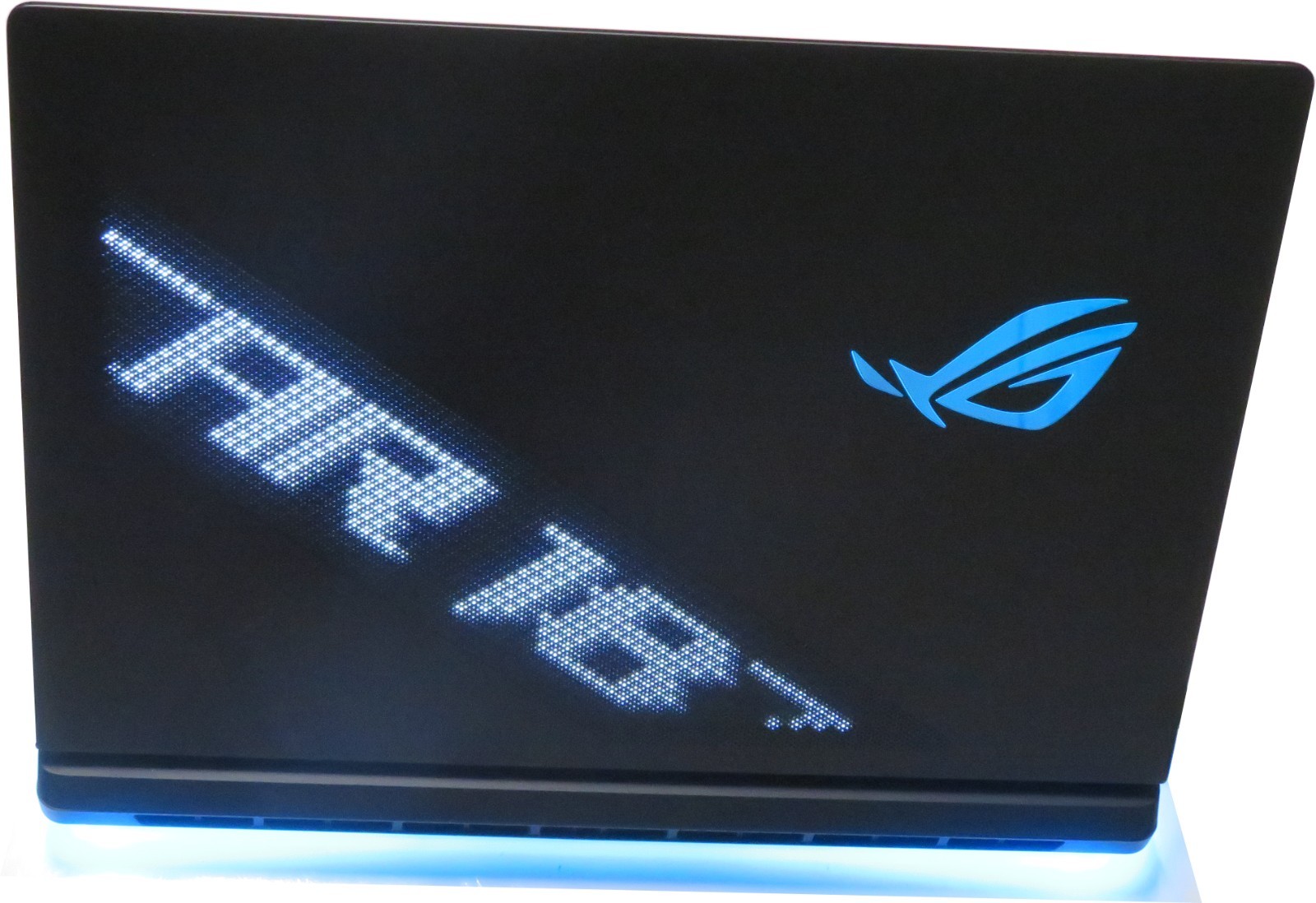 Asus ROG Strix SCAR 18 Gaming Laptop 18″ 240Hz Ultra 9 32GB RAM 1TB RTX 5070 Ti