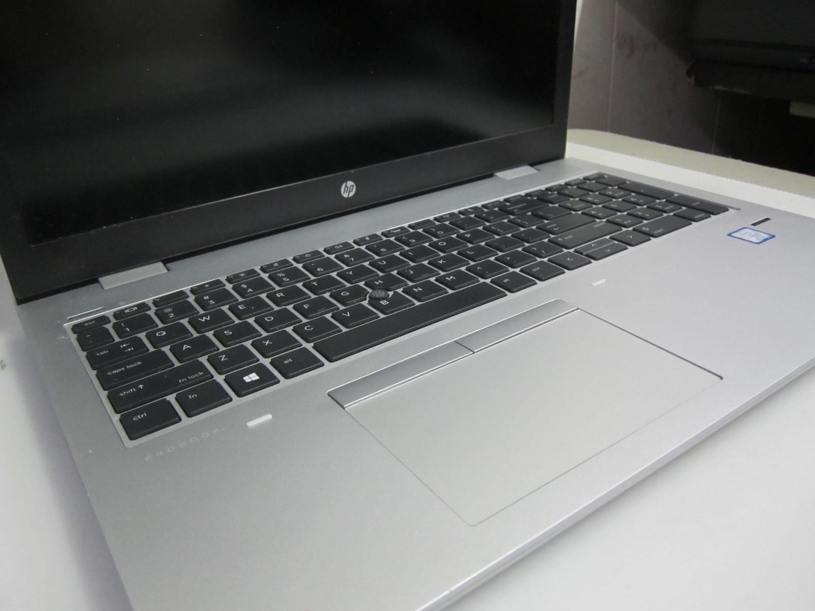 HP ProBook 650 G4 i5-8350U 1.7GHz 16GB/240GB m2SSD [NO OS] Laptop + AC READ