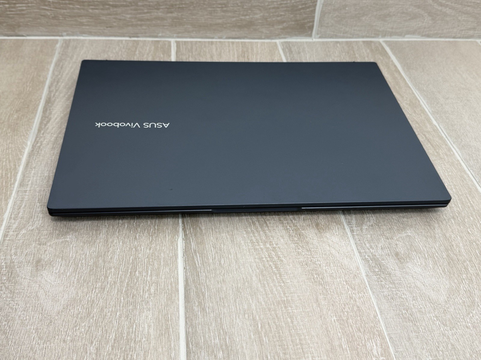 ASUS Vivobook M1603Q 16″ AMD Ryzen 7 5800HS 512GB NVMe SSD 12GB RAM Win-11