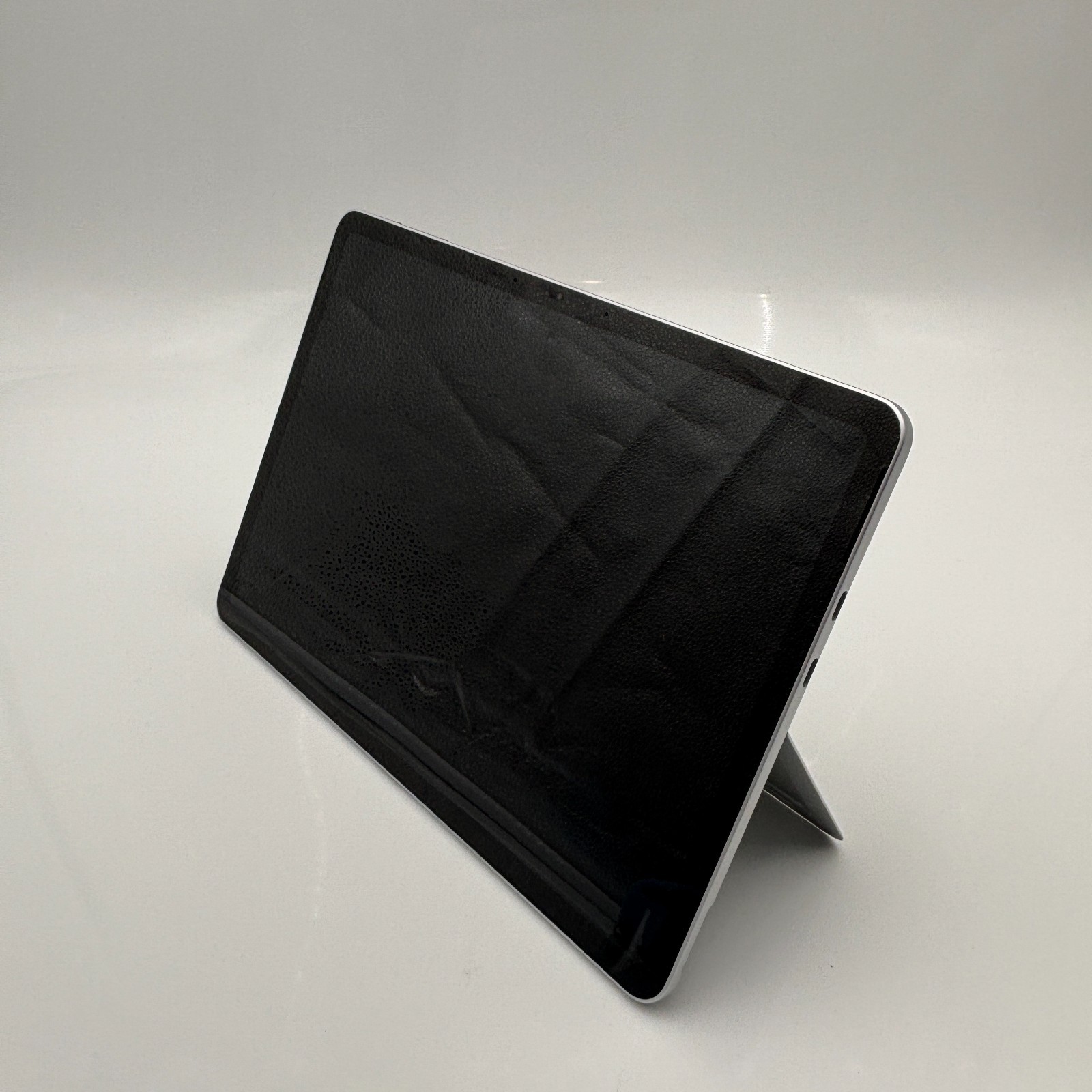 Microsoft Surface Pro Copilot+ PC 12″ Snapdragon X Plus No Power For Parts Read