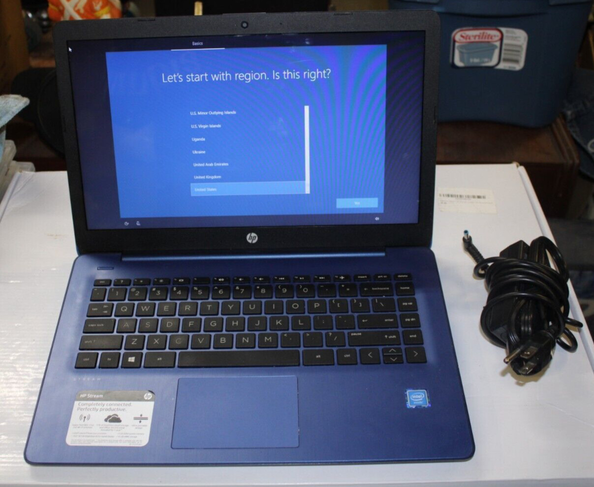 HP STREAM 14-CB161WM 32GB/4GB/1.6GHZ INTEL EMMC 14″ FREE SHIPPING