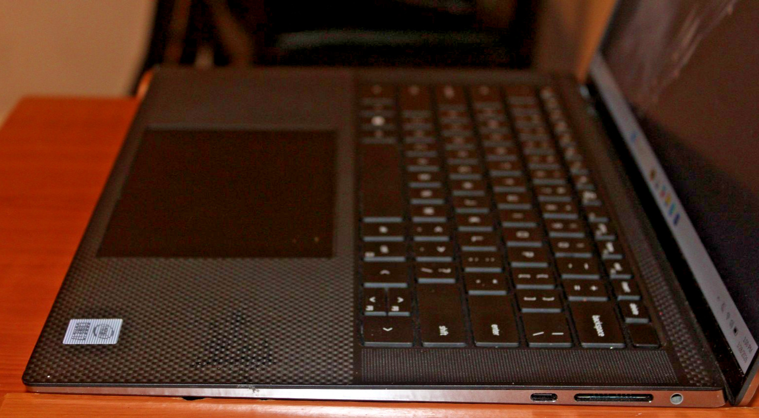 DELL PRECISION 5550 i7-10750H @ 2.60GHz 8 GB RAM SSD 1TB NVIDIA QUADRO T1000