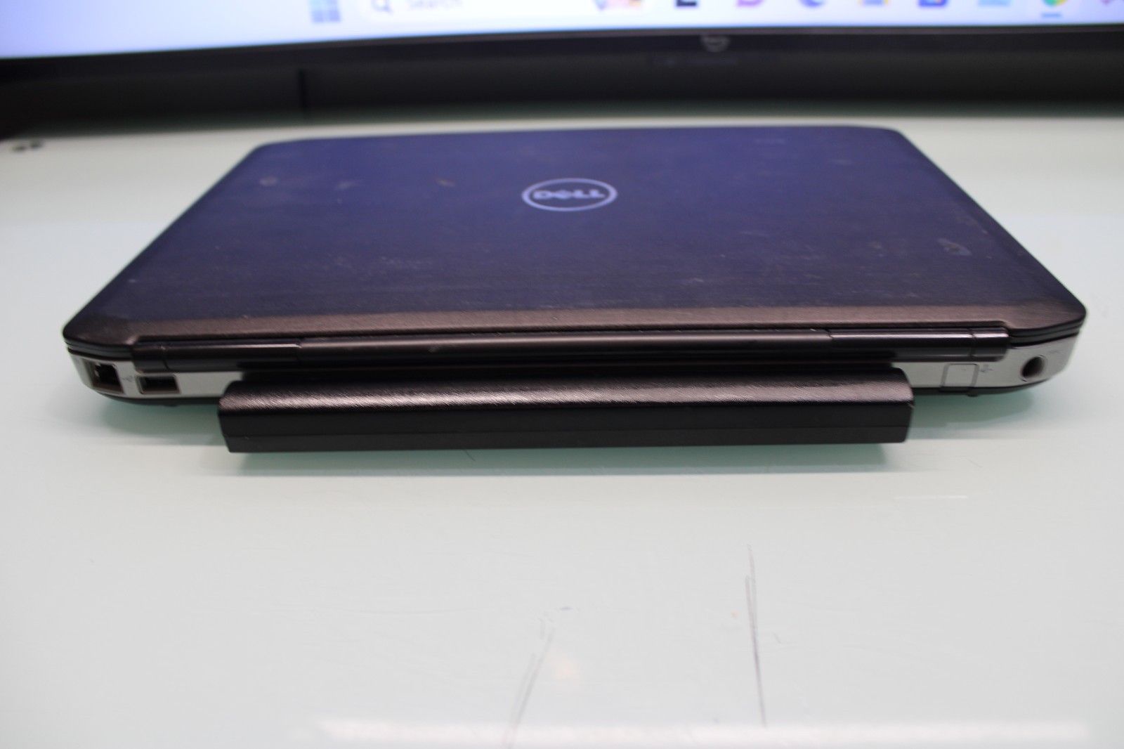 #17 Dell Latitude E5430 Intel i3-2328M @ 2.2GHz 4 GB 320 HDD WINDOWS XP