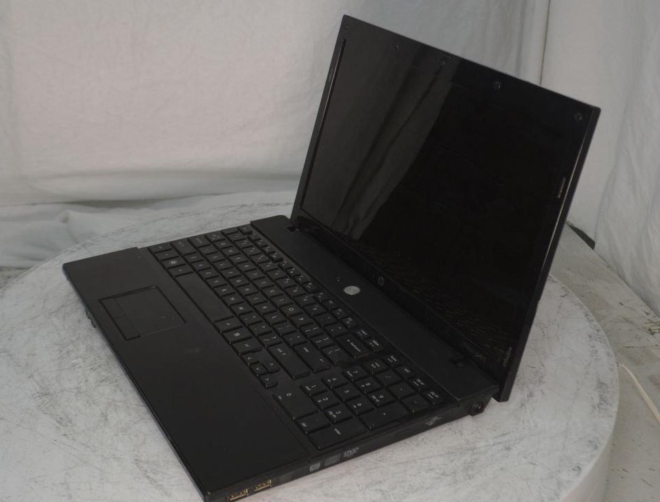 HP PROBOOK 4510S FM849UT-ABA laptop CORE2 DUO T6570 2.1MHz 3GB 320GB SEE NOTES