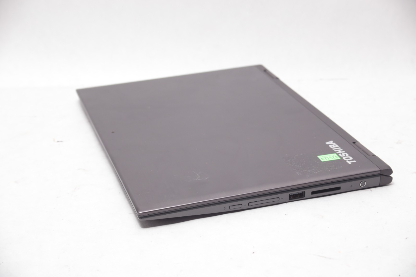 Toshiba Satellite Radius 12 P25W-C Convertible i7-6500U 8GB 128GB 12.5″ Touch