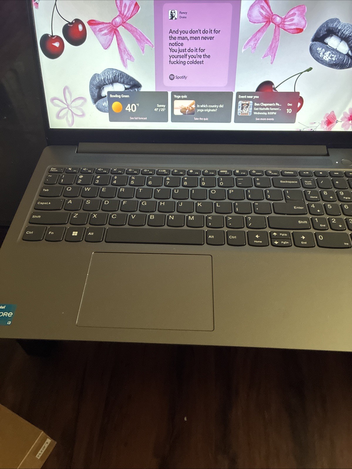 Lenovo IdeaPad Slim 3 15IANB Display: 15.6” FHD Storage: 128GB. UFS RAM: 8gb !!!