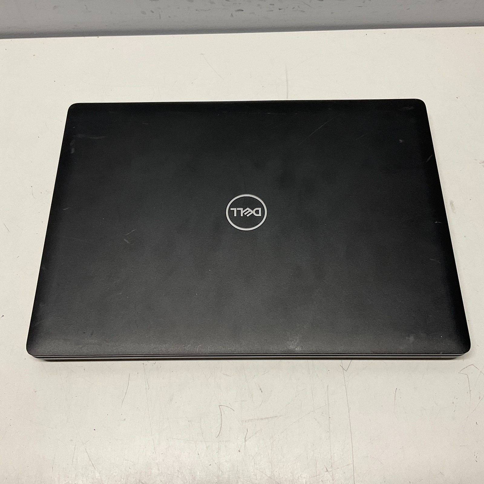 Dell Latitude 3480 Laptop Core i3 6th Gen FOR PARTS ONLY BROKEN LCD