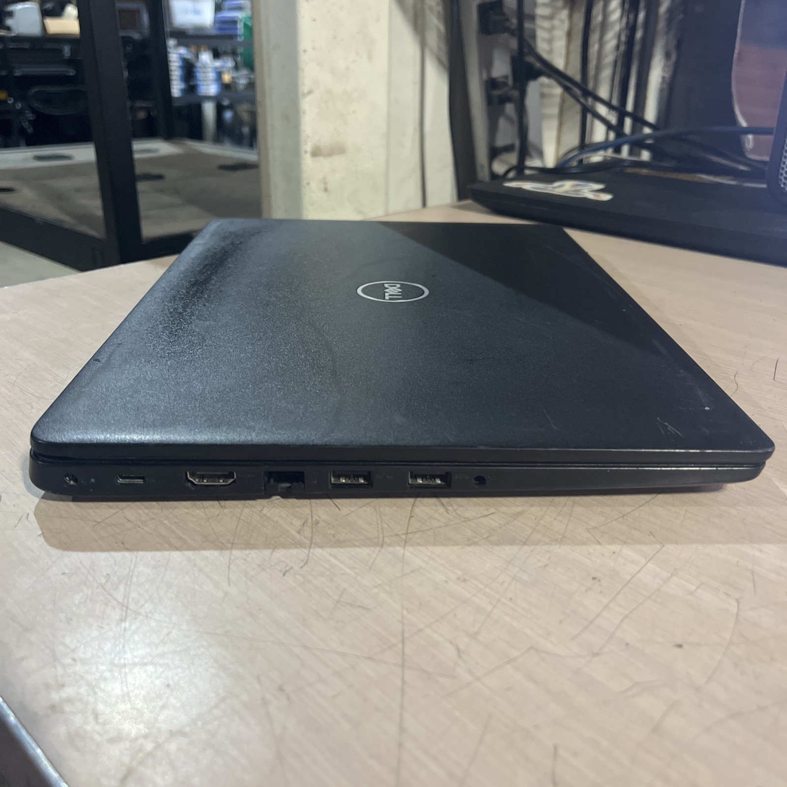 DELL LATITUDE 3400 INTEL CORE I5 8TH GEN 8GB RAM NO HD