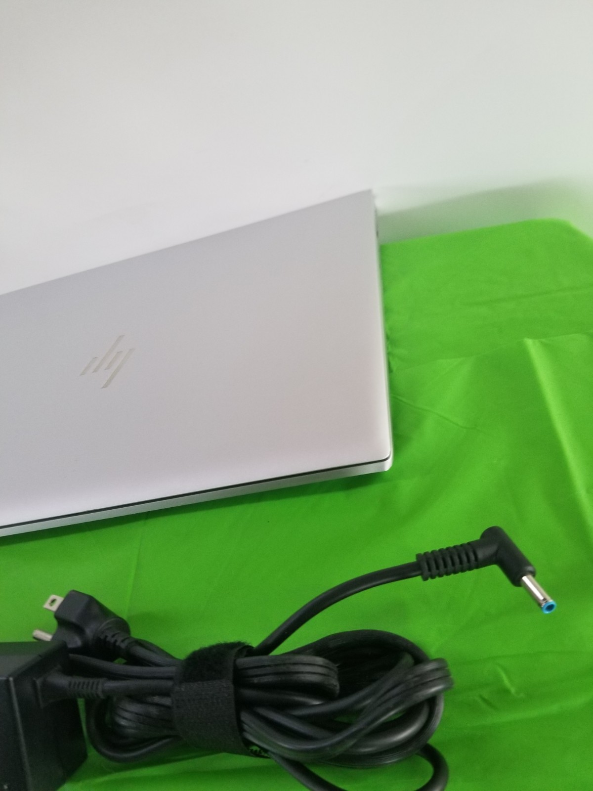 HP Elitebook 840 G8 i7-11651G7 2.8GHz 16 GB RAM 512 GB SSD WIN 11 PRO