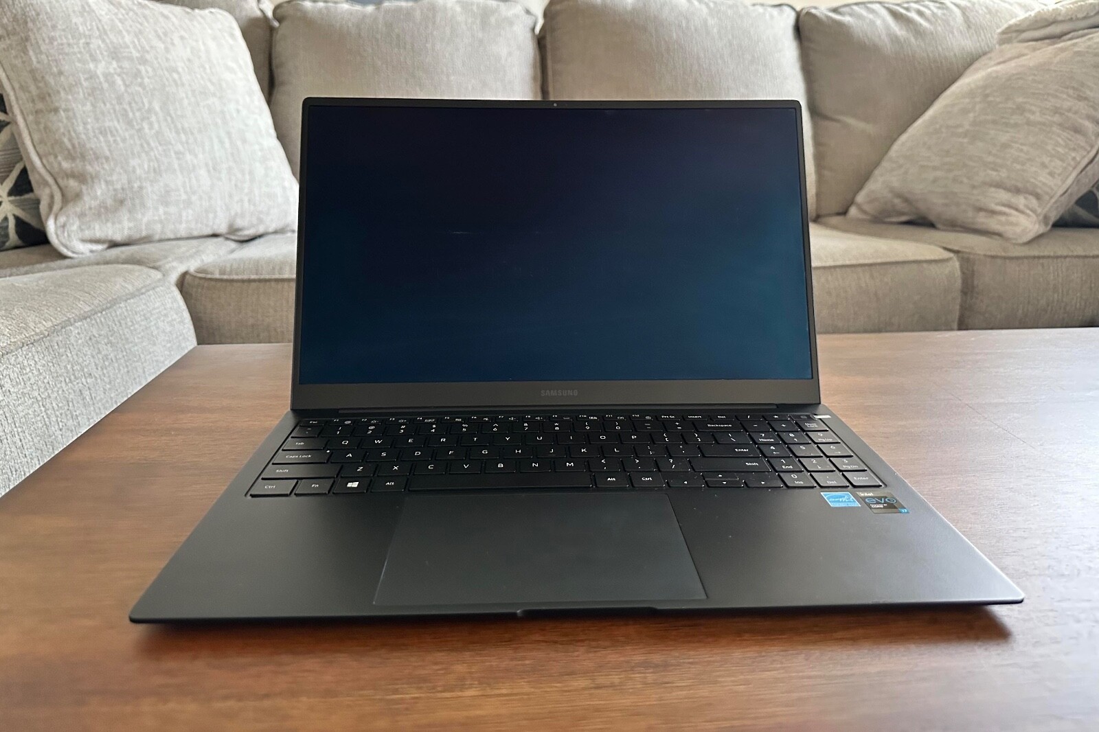 Samsung Galaxy Book2 Pro 15.6″ (494GB SSD, Core i7 12th Gen., 2.8 GHz
