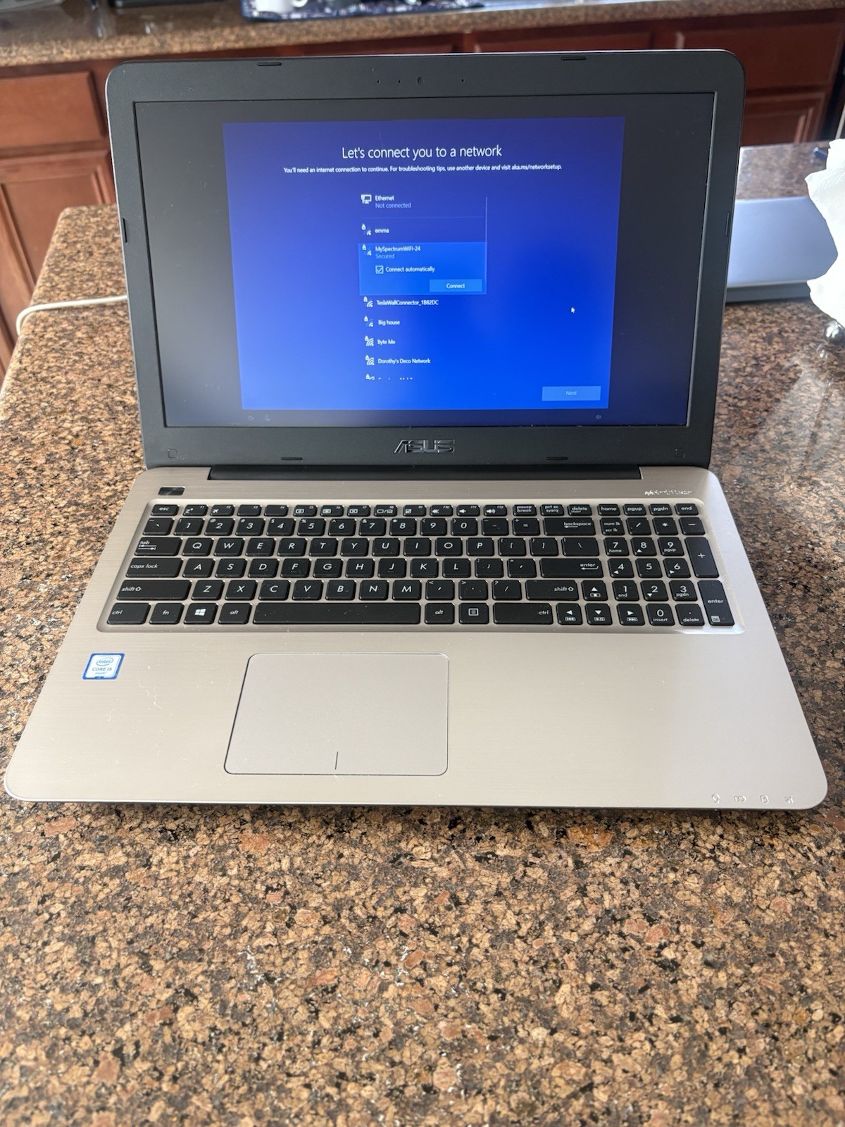 ASUS VivoBook 15.6″ Core i5 2.5GHz 8GB RAM 1TB HDD Win10 Silver