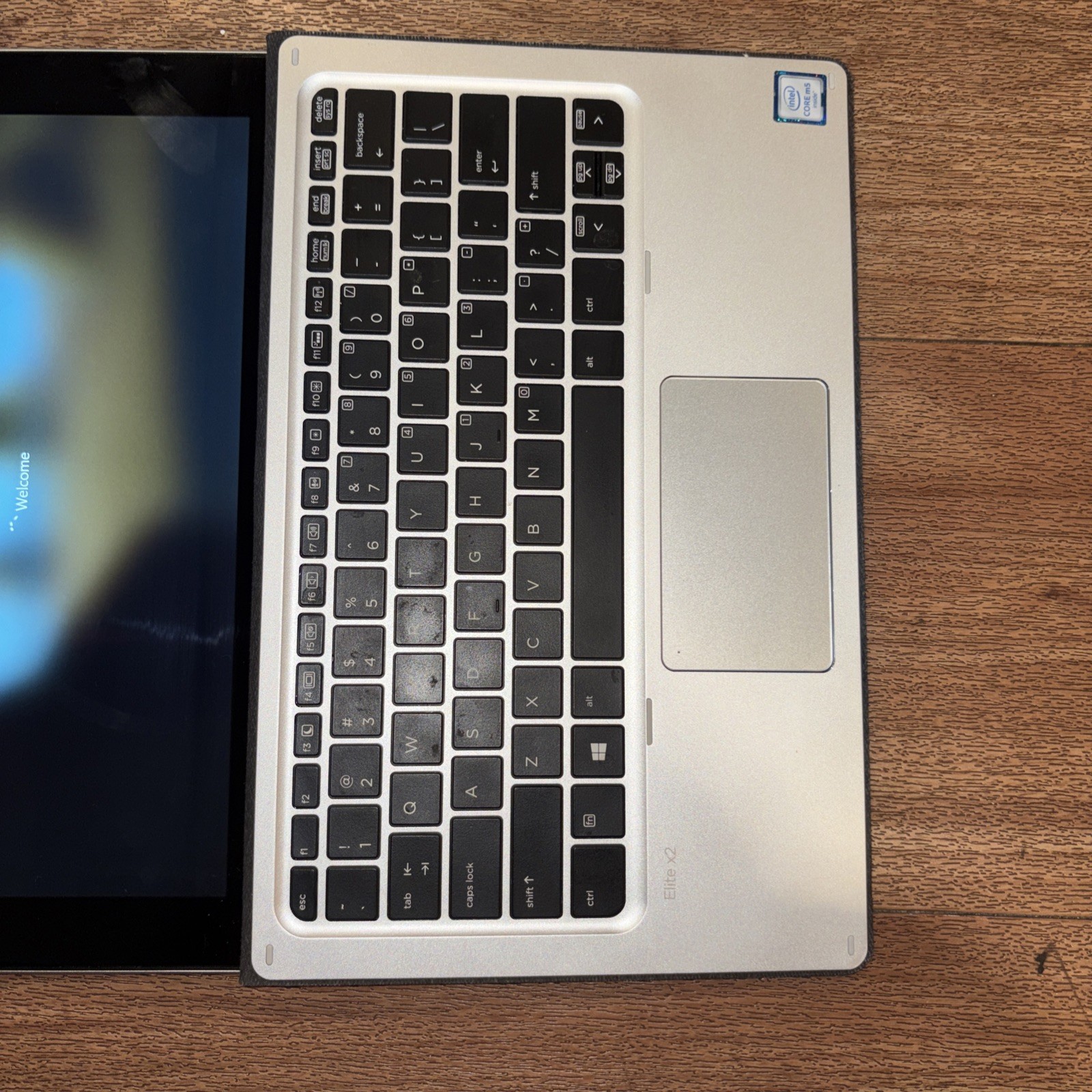 HP Elite x2 1012 G1 Cellular – 12″ FHD+ Touch, 1.1GHz m5-6Y54, 8GB RAM