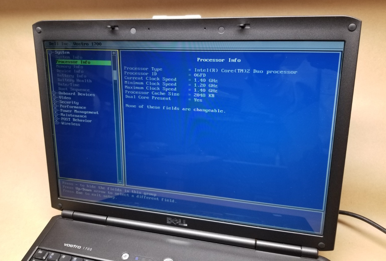 Dell Vostro 1700 17.1 in LAPTOP CORE 2 DUO, 4GB RAM, 500GB HDD, NO OS