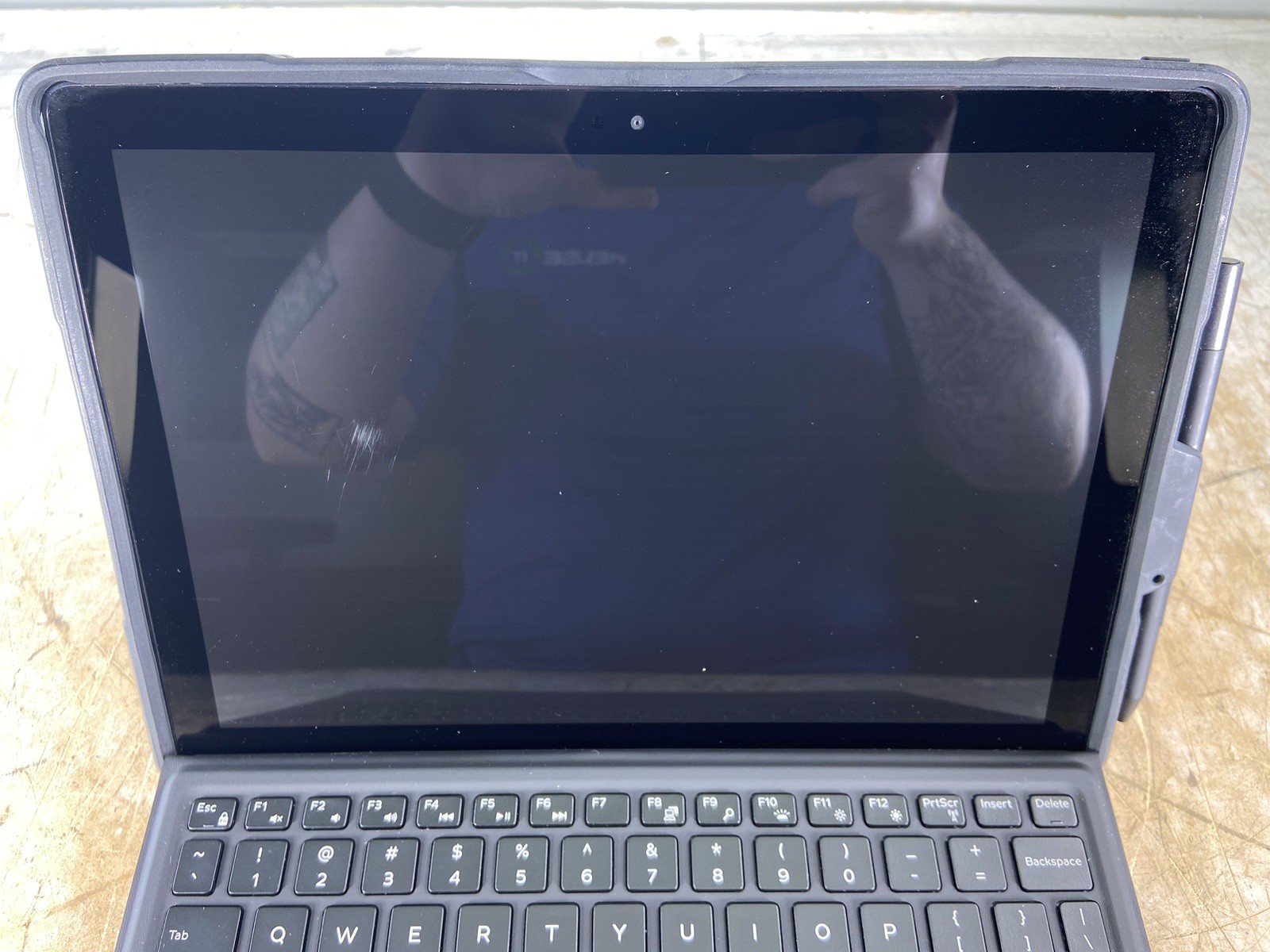 DELL LATITUDE 5285 I5-7300U @ 2.6GHz, 8GB RAM, NO HDD/OS