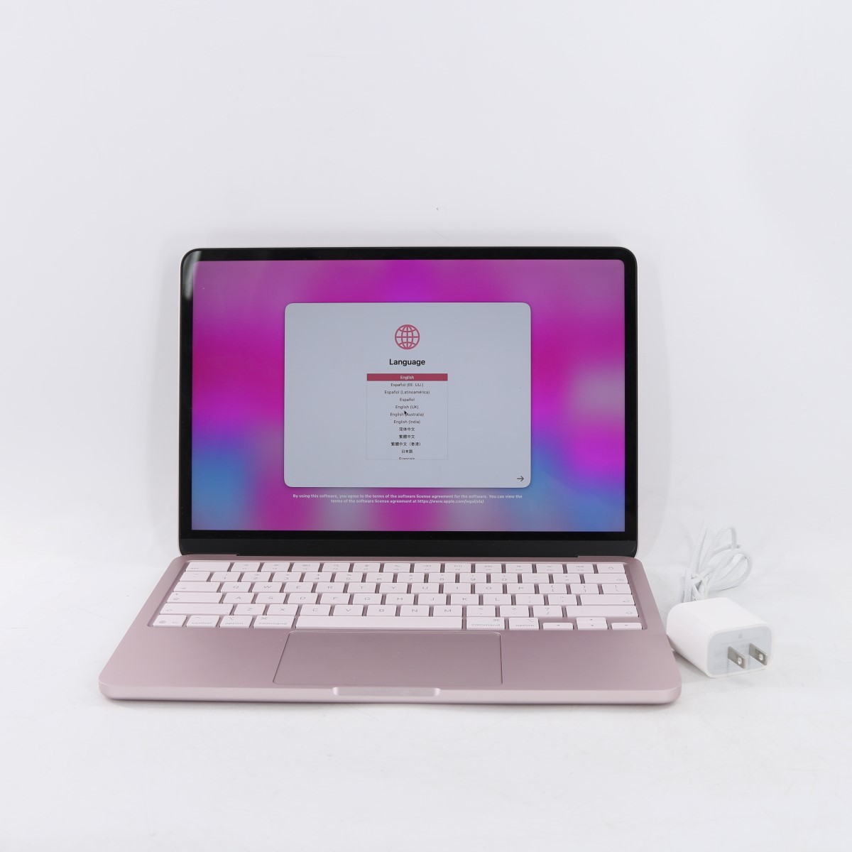 Apple MacBook A3404 13″Blush 256GB 8GB 100% Battery – Mint Condition (FPP011930)