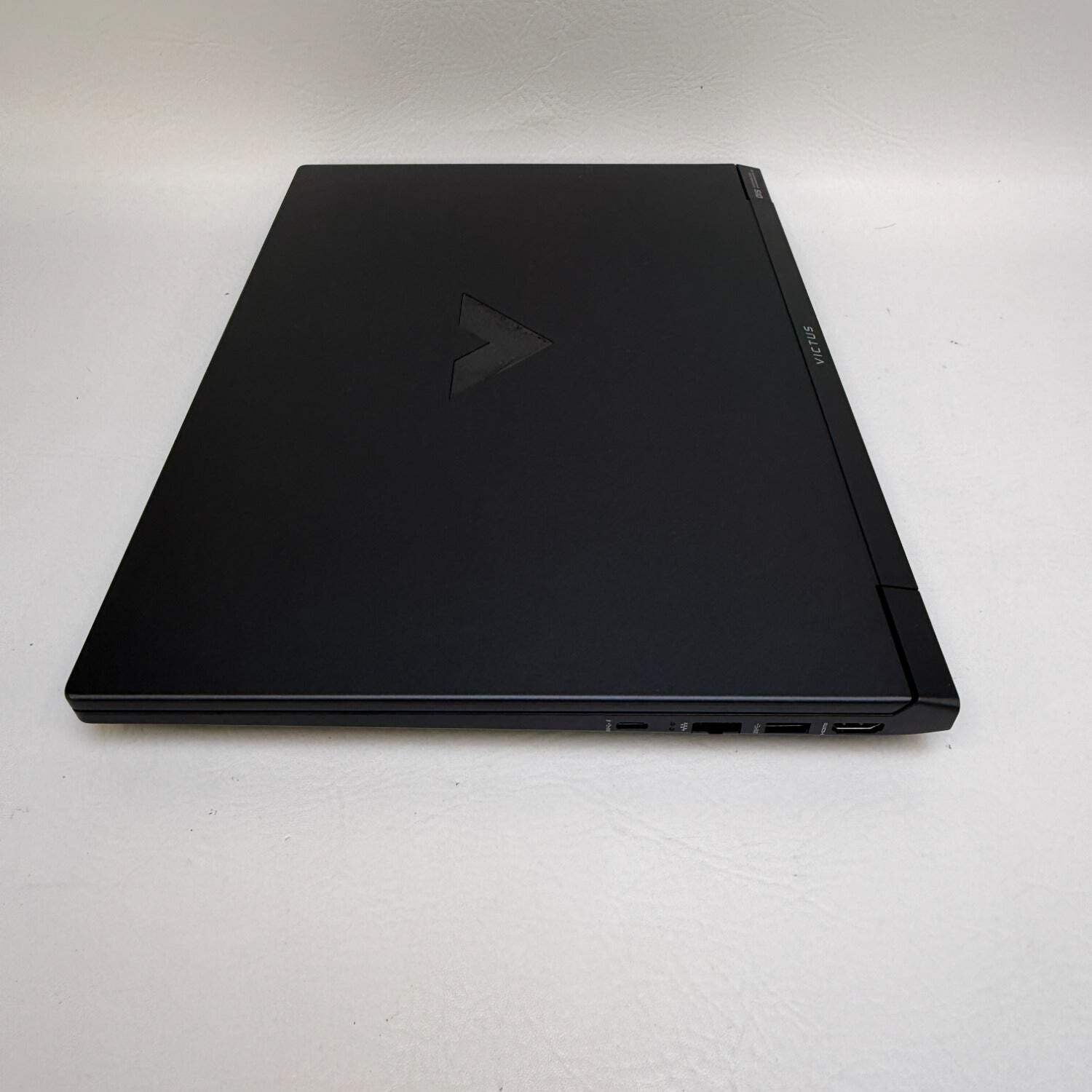 HP Victus UFBVK001 15.6″ i5-12450H 2.0GHz 8GB RAM 512GB SSD GeForce GTX 1650