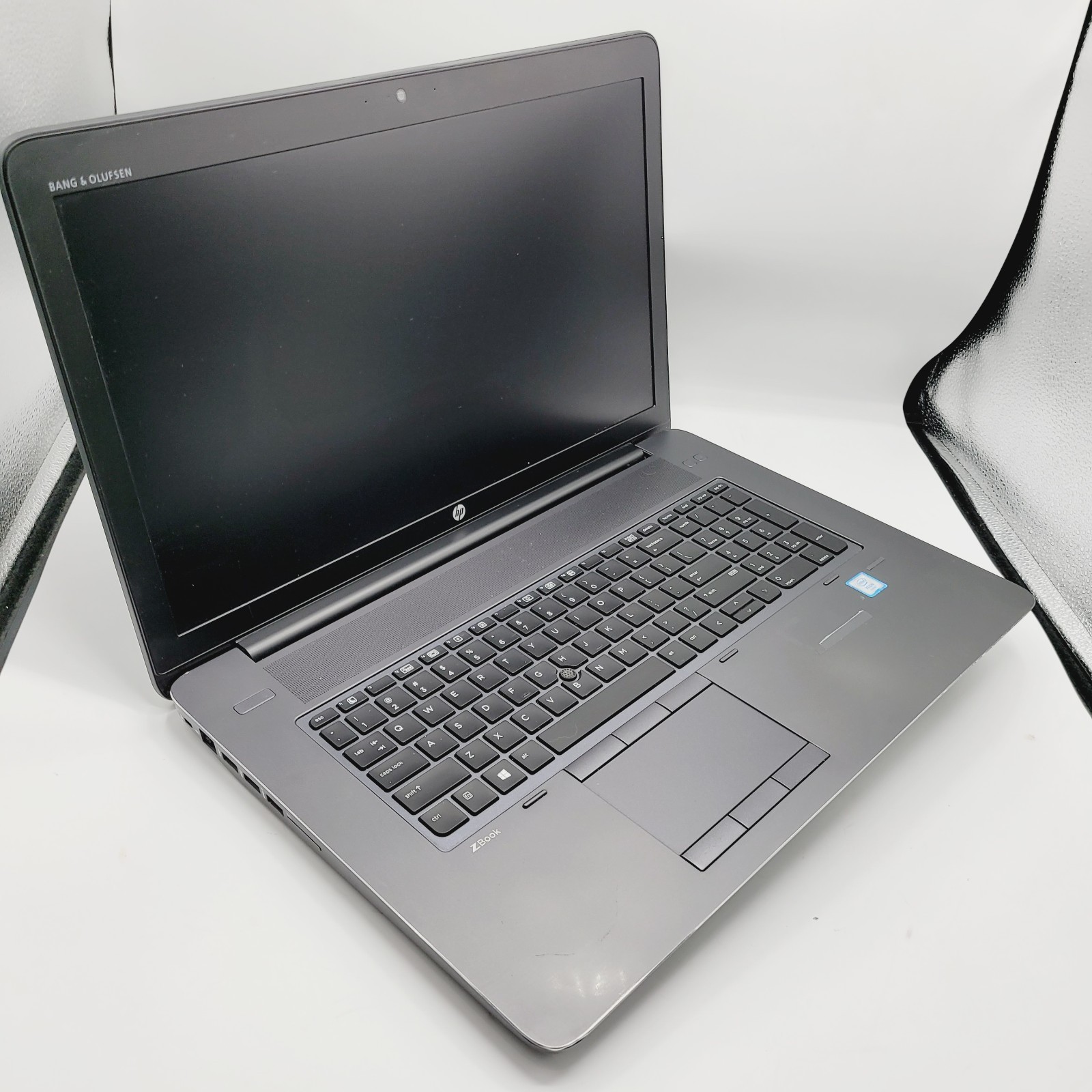 HP ZBOOK 17 G3 Xeon E3 16GB RAM No HDD 17″ FOR PARTS