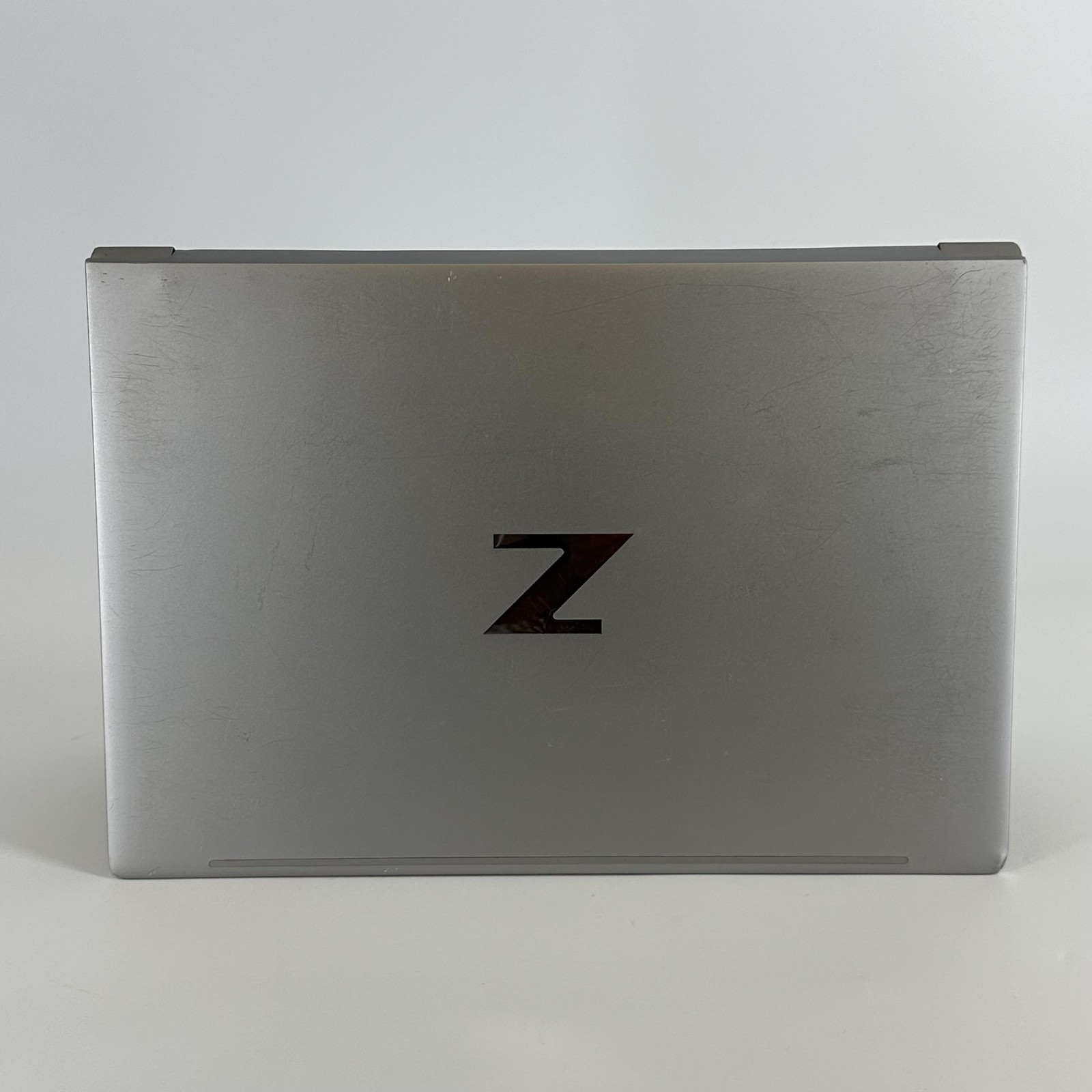 HP ZBook Fury 16 G9 FHD+ 2.1 GHz i7-12850HX 64GB 1TB RTX A4500 -Muffled Speakers