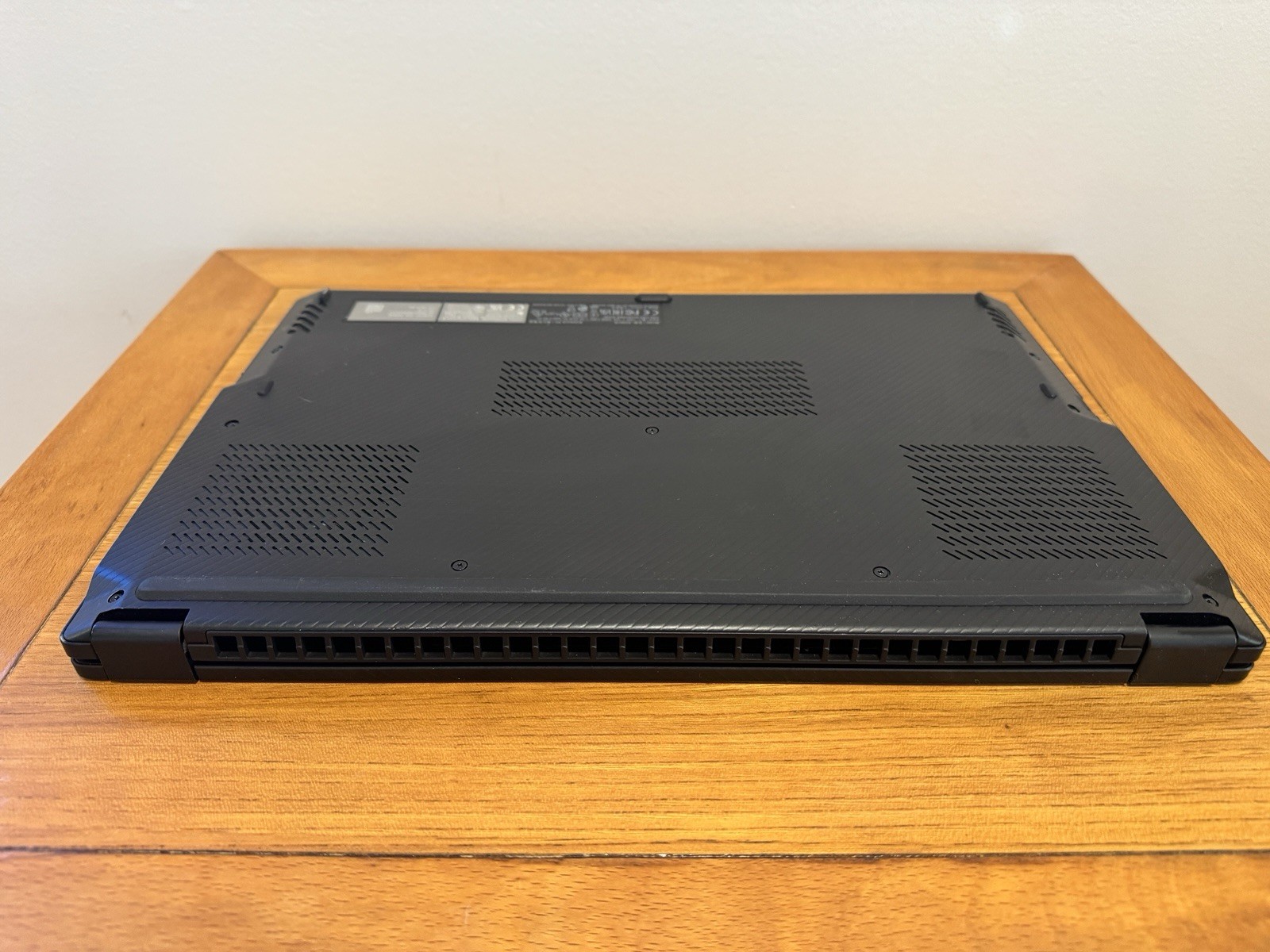 ASUS ROG Flow X16 2 in 1 Gam Laptop RTX 3060 Ryzen 9 6900HS 16GB RAM 1TB SSD PH9
