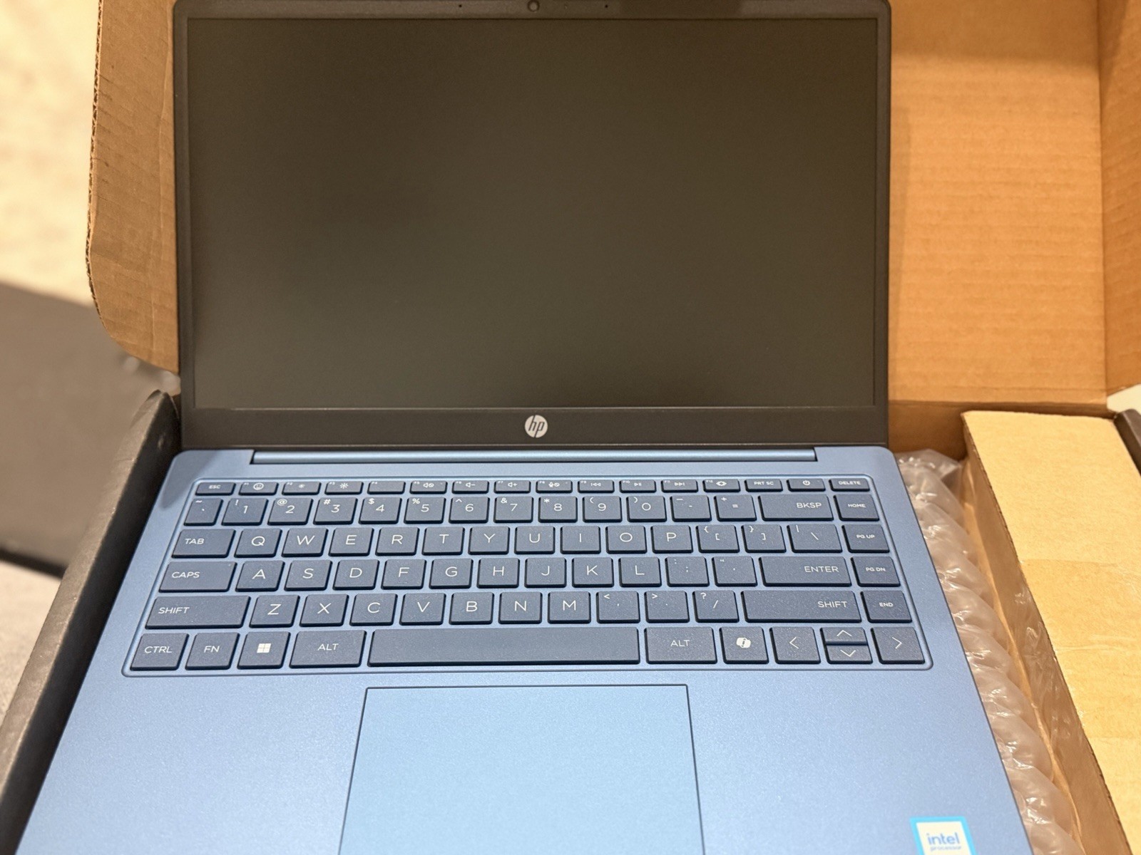 HP Stream 14″ HD Laptop Intel Celeron N150 4GB 128GB Windows 11 H