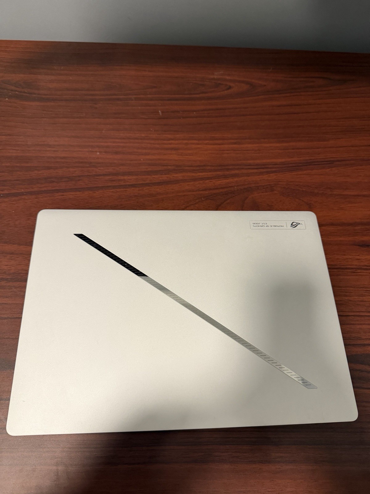 ASUS – ROG Zephyrus G14 14″ 3K OLED 120Hz Gaming Laptop 5070ti 1TB SSD 32GB RAM