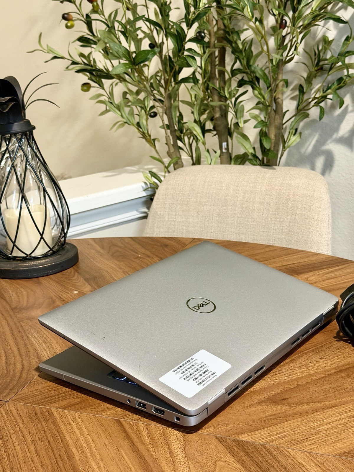 Dell Precision 3490 Ultra 5 135H 16GB DDR5 512GB NvMe