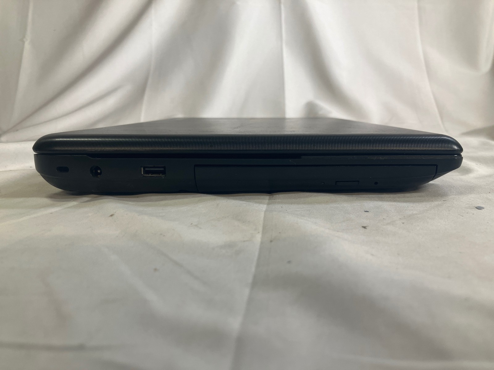 Toshiba Satellite C55-A5310 i3-3120M 2.5GHz 6GB 750GB HDD 15.6″