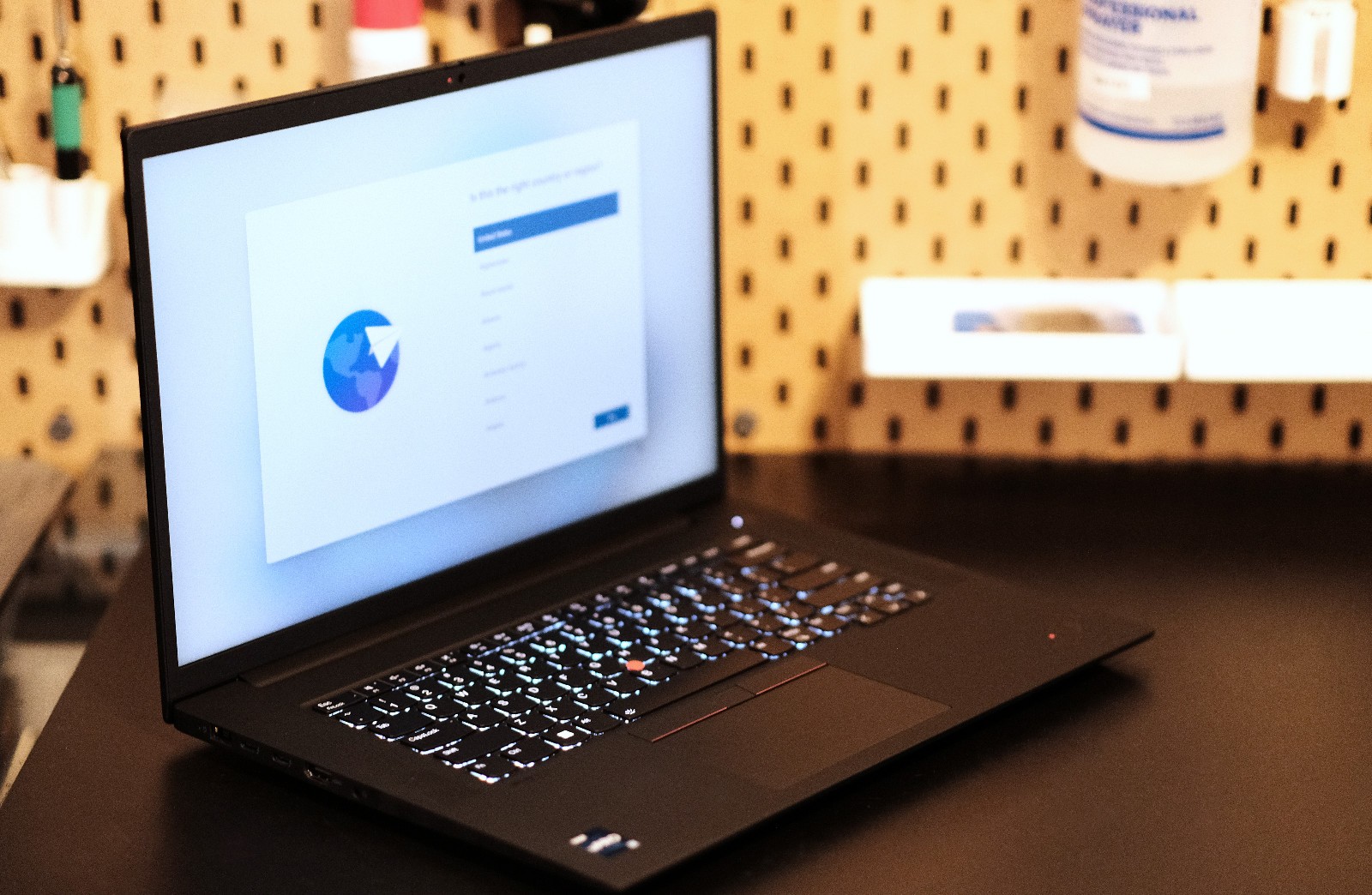 Thinkpad P1 G5 16″, i7-12800H, 64GB DDR5, 1TB NVME SSD, RTX A2000 8GB, 165 Hz