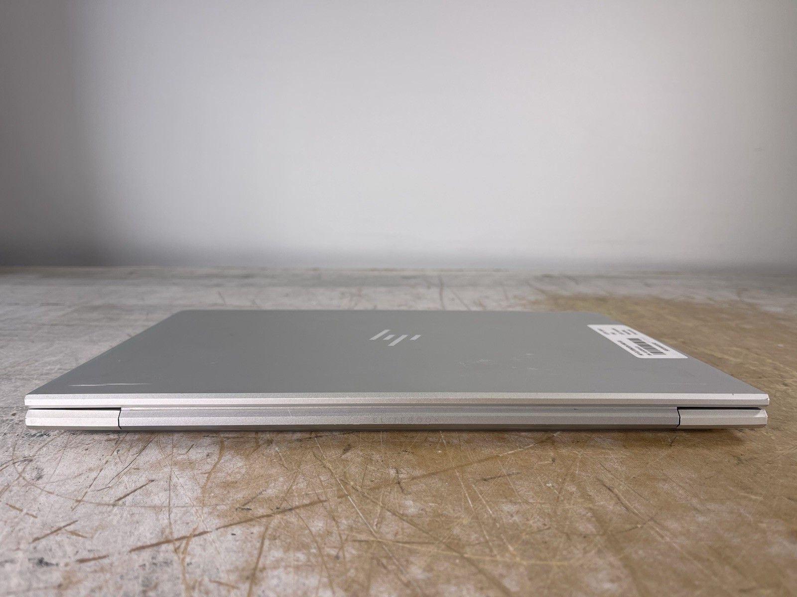 HP ELITEBOOK 840 G8 i7-1165G7 @ 2.80GHz, 8GB RAM, NO HDD/OS – (FOR PARTS)