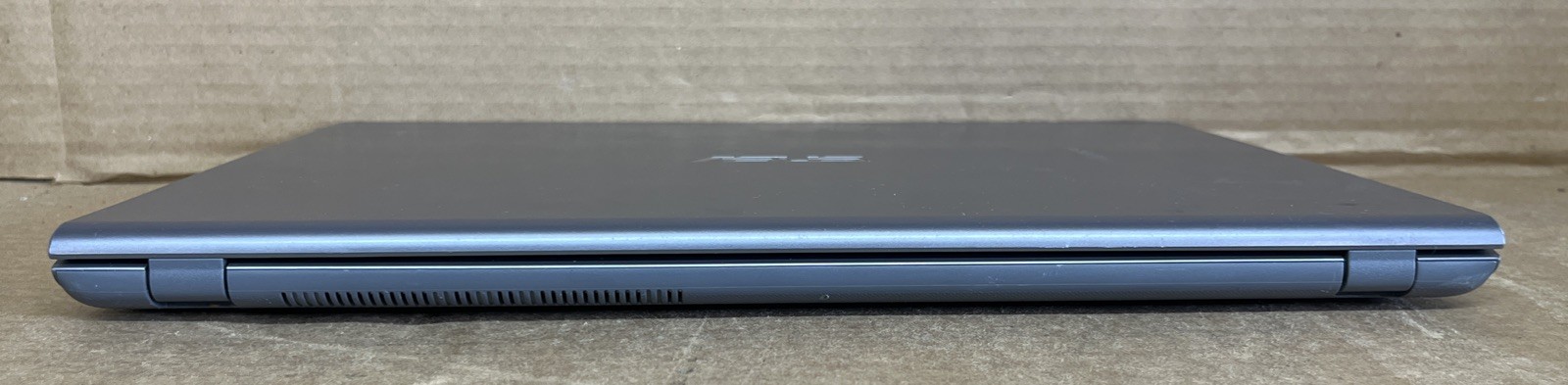 Asus Vivobook 15, AMD Athlon Silver 3050U with Radeon Graphics 2.30GHz, 8GB RAM