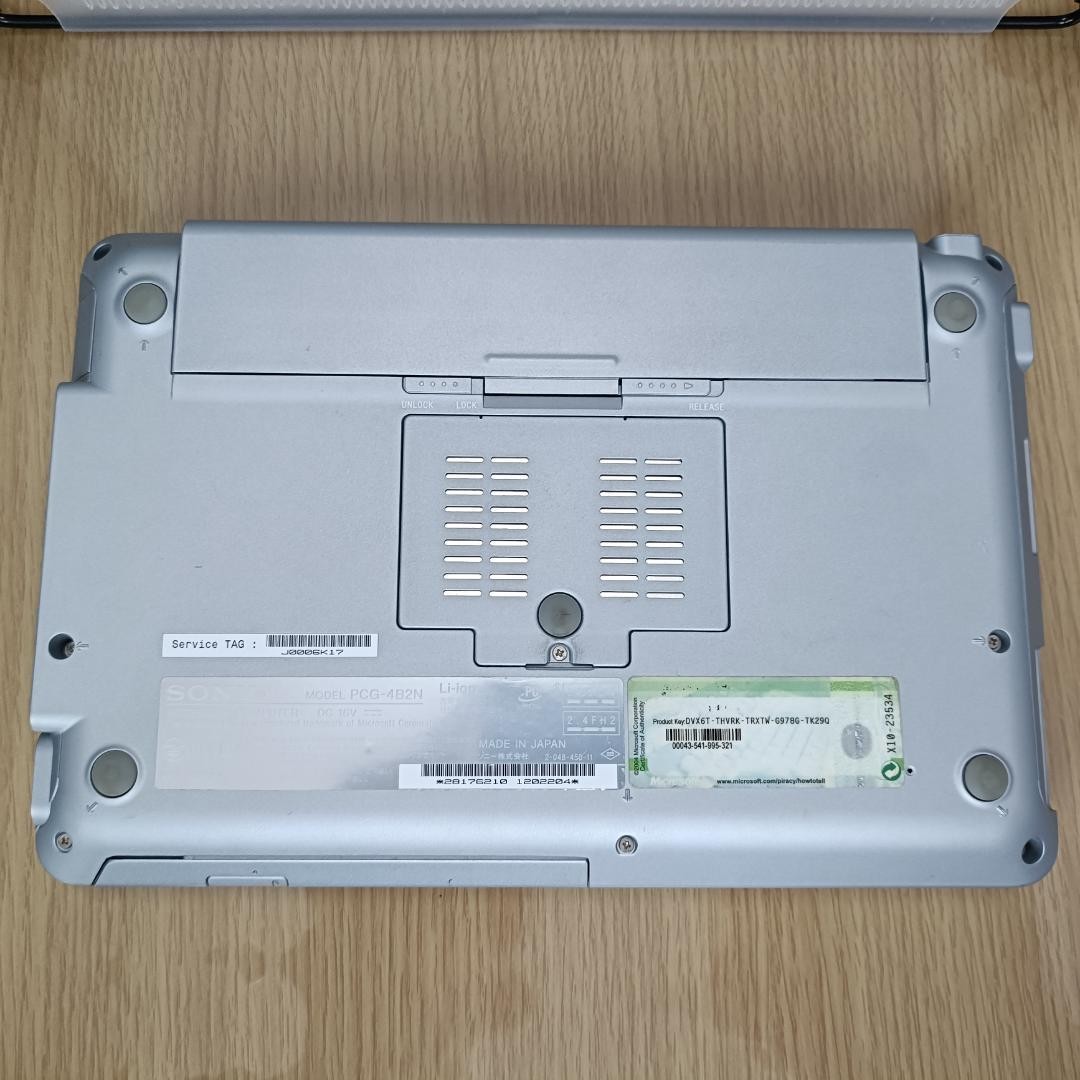 SONY VAIO TR5EB Celeron 900MHz 1GB RAM 40GB HDD DVD Used Japan Genuine