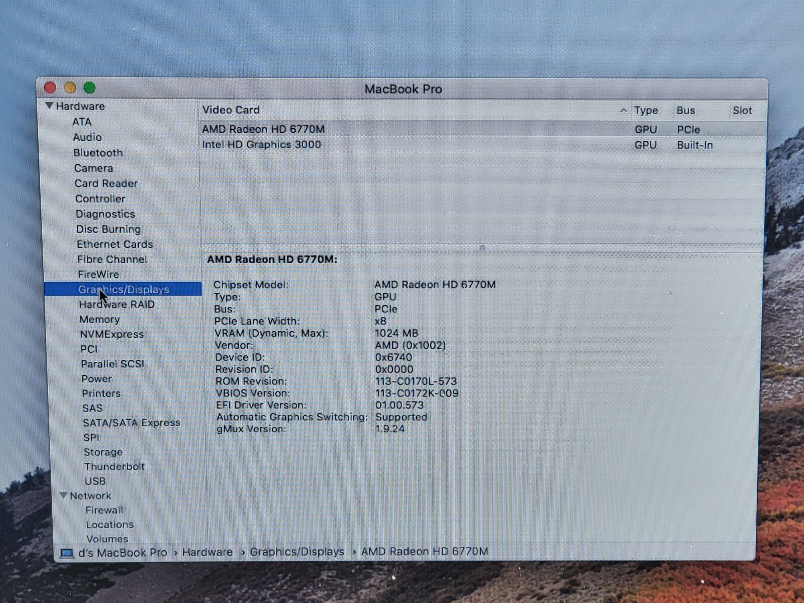 UPGRADED APPLE MacBook Pro 17” Core i7 TURBO 3.5GHz 16GB 4TB SSD 3 YEAR WARNY