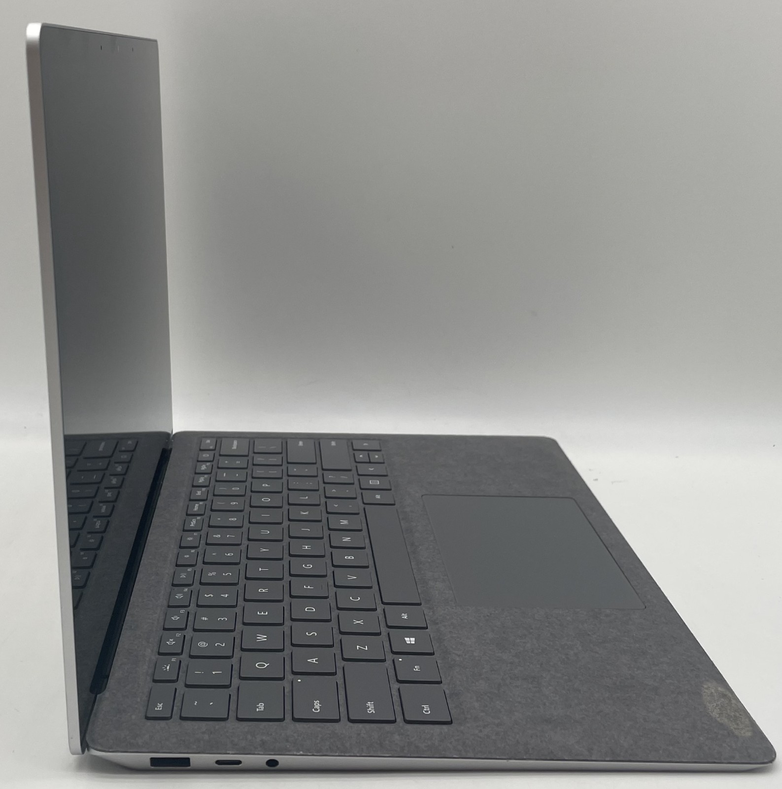 Microsoft Surface Laptop 3 i5-1035G7 1.2GHz 8GB RAM 128GB SSD