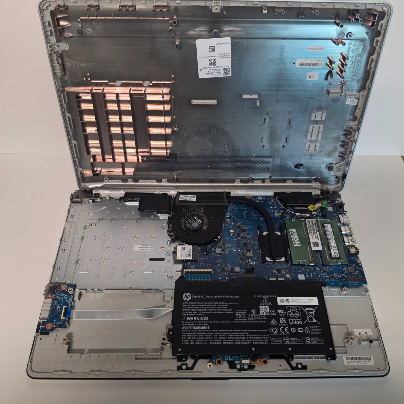 HP Notebook 17-by4633dx Laptop PC | Intel i5-1135G7 2.4GHz | 8GB RAM | No HDD A6